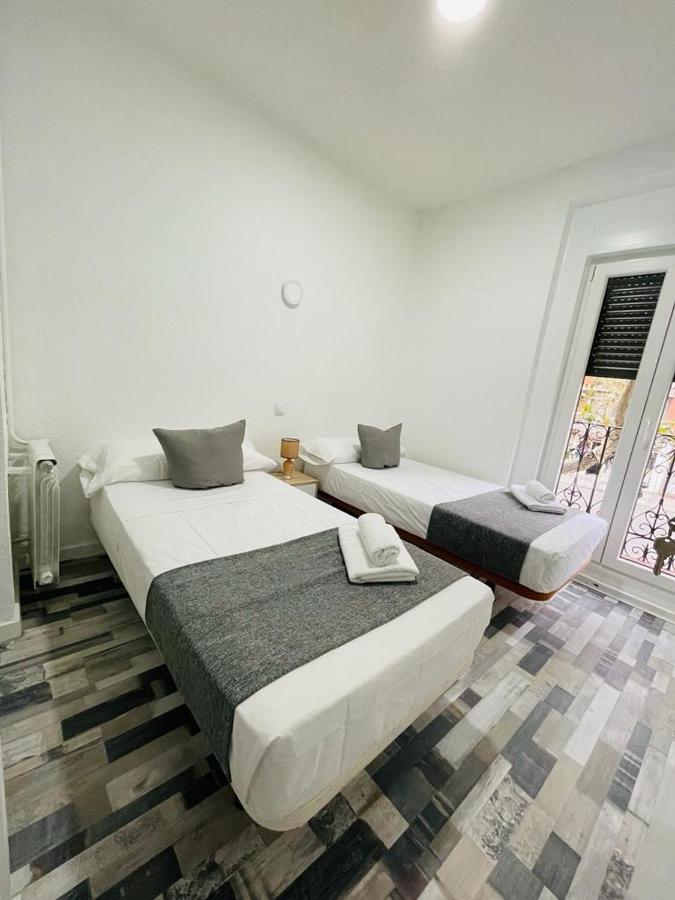 Hostal Noche Y Dia مدريد المظهر الخارجي الصورة
